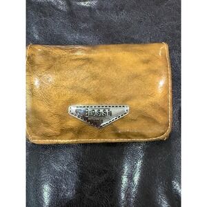 Bossi International Tan Faux Leather Kiss Lock Trifold Wallet Vintage Style Logo